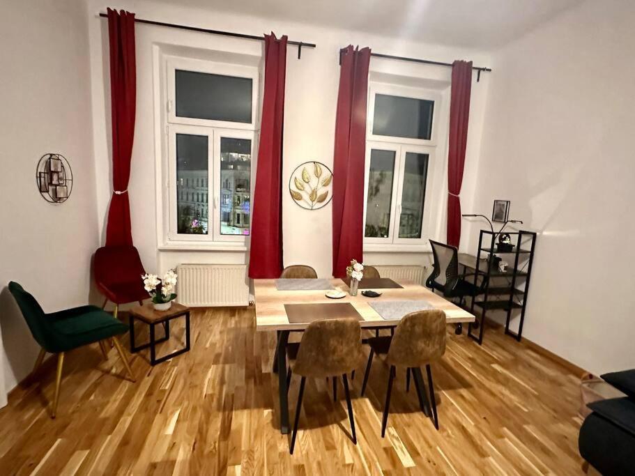 Klimatisierter Wiener Altbauflair Im Zentrum Wiens Ngoại thất bức ảnh